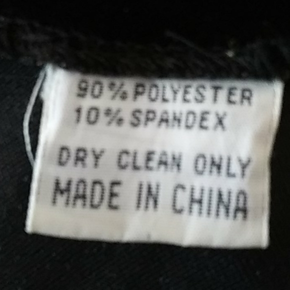 Adrianna Papell Velvet Evening Dress. - Picture 6 of 6